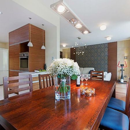 Wilanow Luxury Serviced Apartments ワルシャワ エクステリア 写真